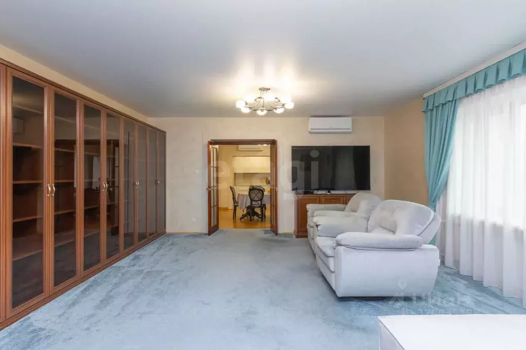 3-к кв. Тюменская область, Тюмень Олимпийская ул., 8к3 (168.6 м) - Фото 1