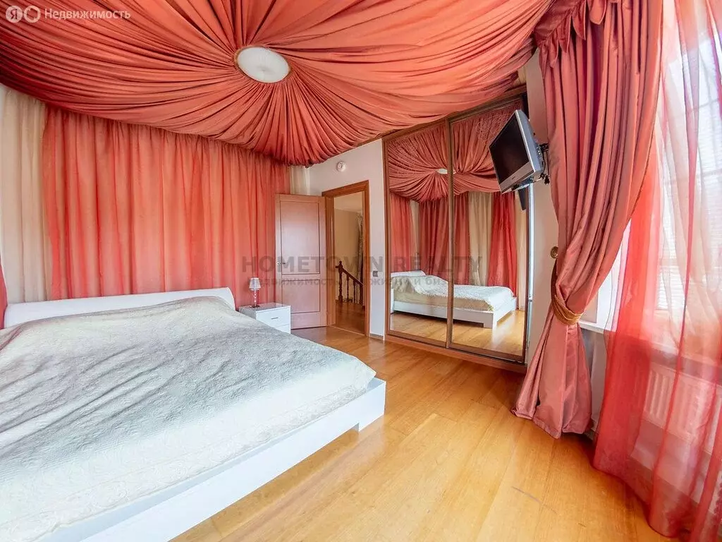 Дом в посёлок Первомайское, Юго-Восточная улица, 40 (237 м) - Фото 1