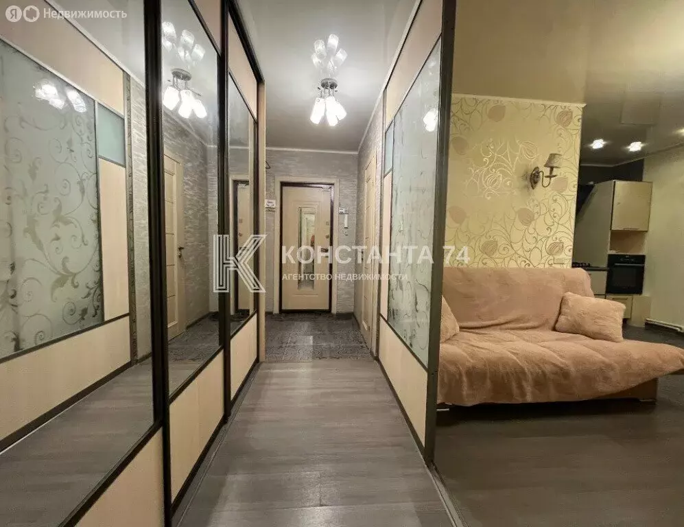 2-комнатная квартира: Чебаркуль, улица Ленина, 48А (65.2 м) - Фото 1