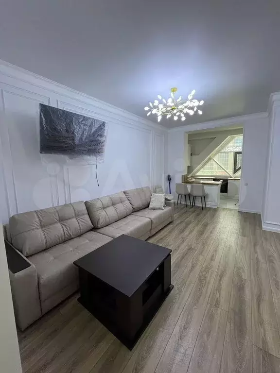 4-к. квартира, 115 м, 4/22 эт. - Фото 0