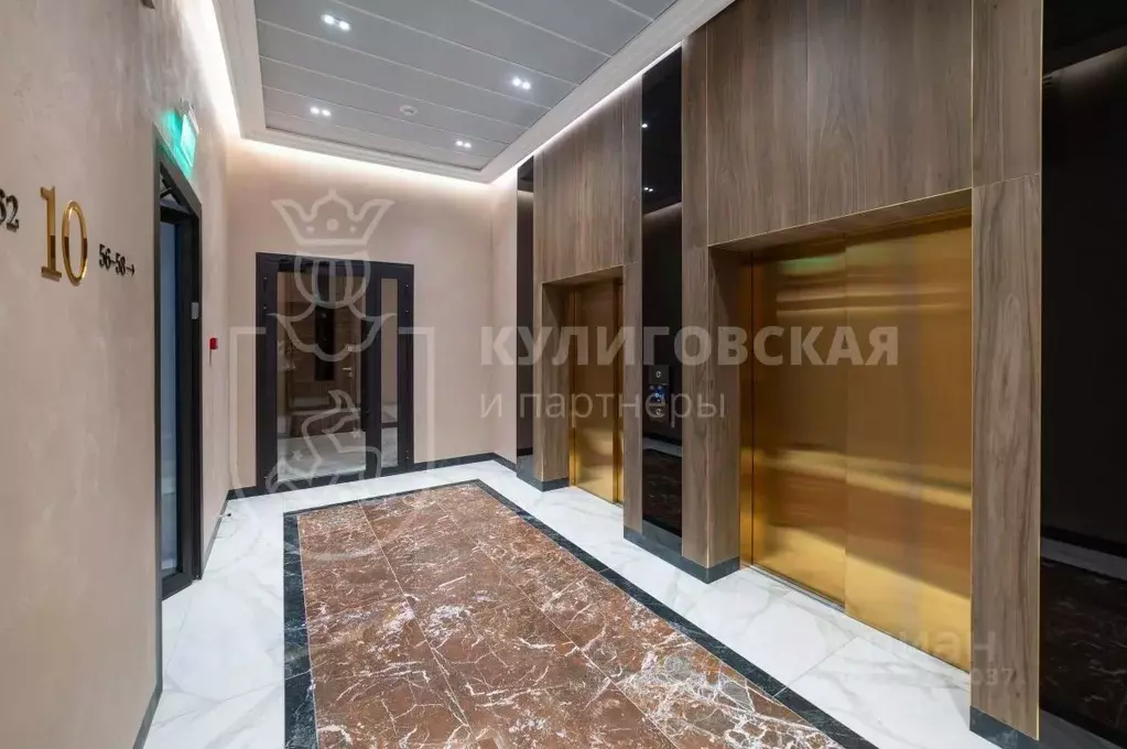 1-к кв. Свердловская область, Екатеринбург ул. Попова, 18 (51.3 м) - Фото 1