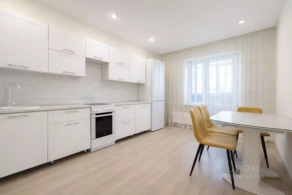 2-к кв. Красноярский край, Красноярск ул. Дмитрия Мартынова, 27 (50.0 ... - Фото 1