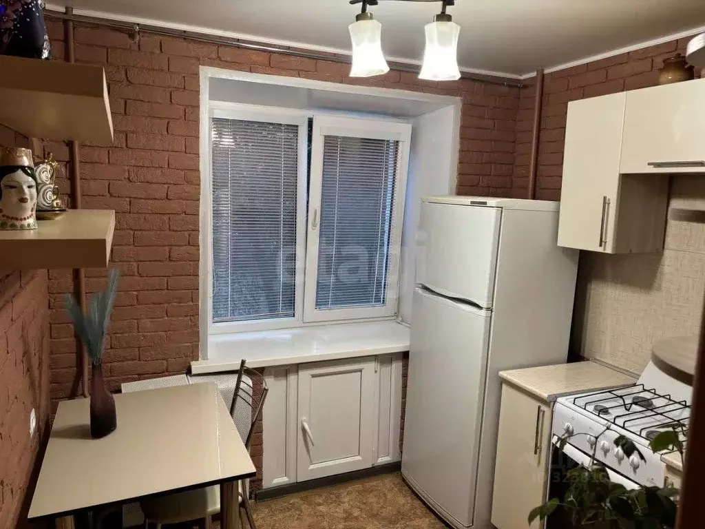 2-к кв. Башкортостан, Уфа просп. Октября, 87 (42.0 м) - Фото 1