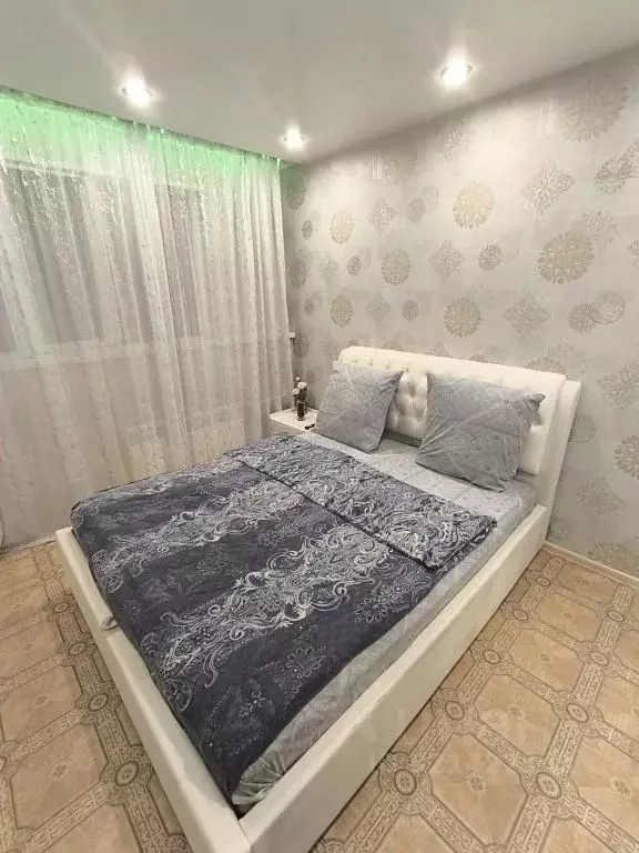 1-к кв. Ямало-Ненецкий АО, Новый Уренгой Ленинградский просп., 1 (45.0 ... - Фото 2