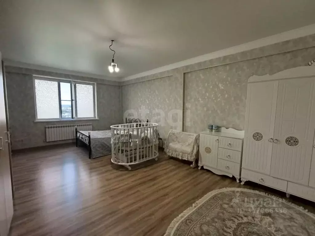 3-к кв. Ингушетия, Назрань Новая ул. (105.6 м) - Фото 0