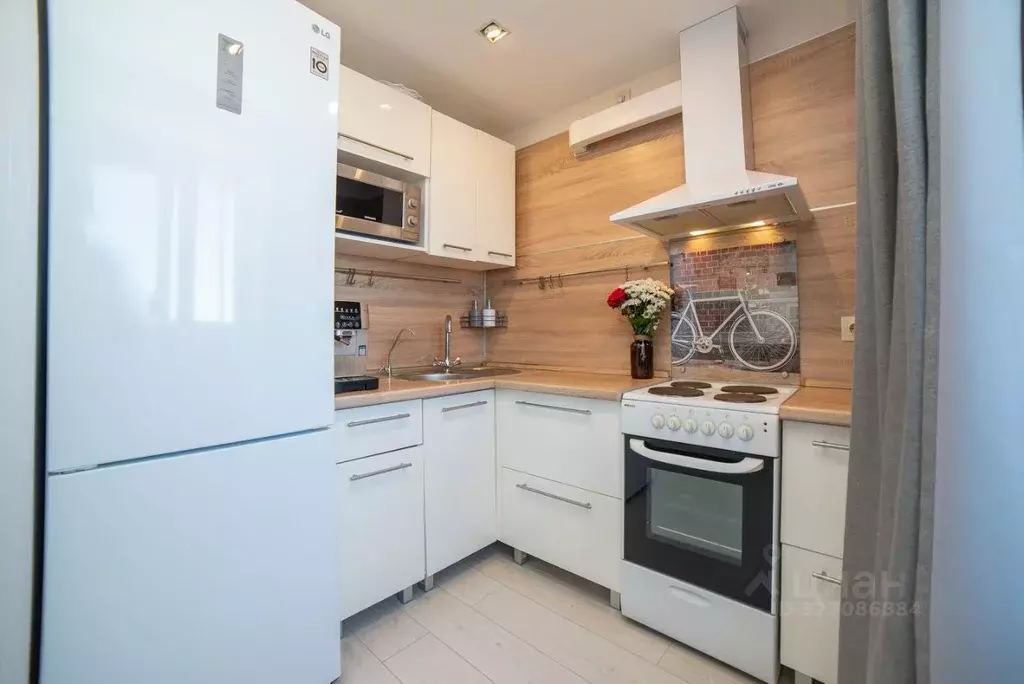 2-к кв. Свердловская область, Екатеринбург ул. Уральских Рабочих, 14 ... - Фото 2