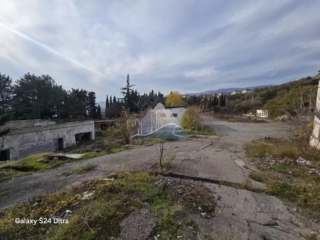 Участок в Крым, Ялта муниципальный округ, Отрадное пгт ш. Дражинского ... - Фото 1