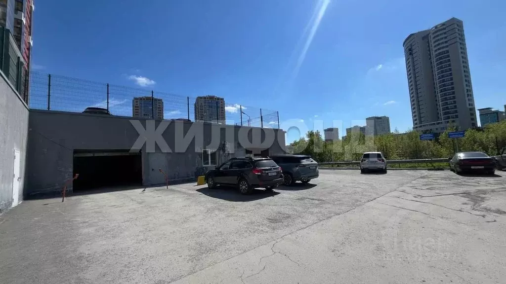 Гараж в Новосибирская область, Новосибирск Танковая ул., 34 (17 м) - Фото 1
