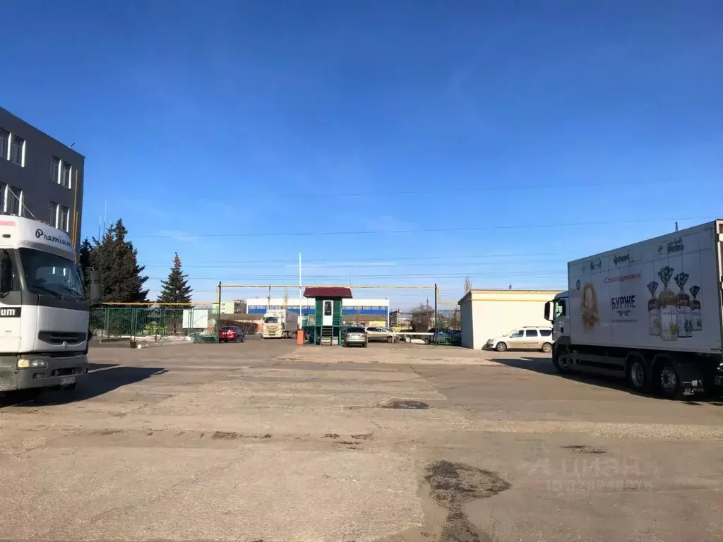 Склад в Саратовская область, Энгельс Промышленная ул., 3 (3550 м) - Фото 1