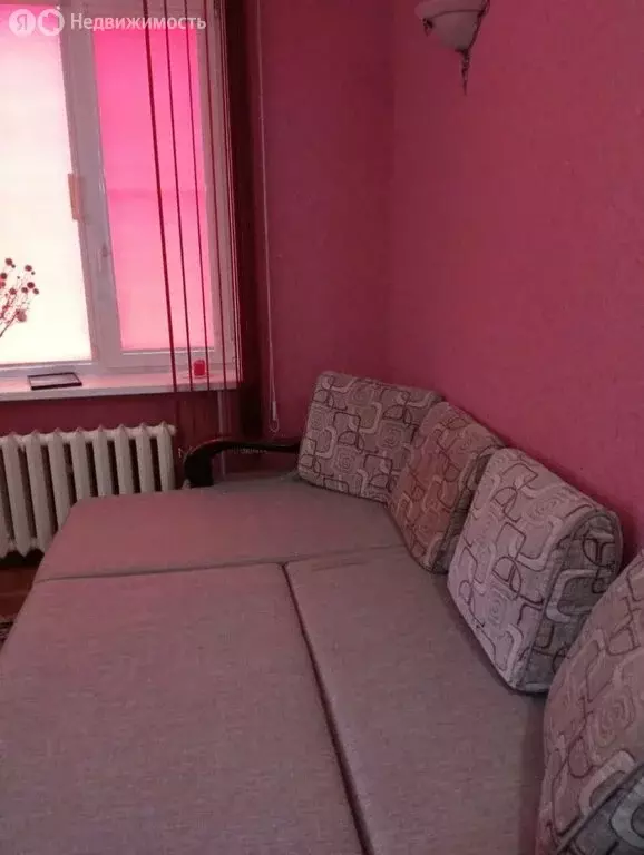 2-комнатная квартира: Каменск-Шахтинский, проспект Карла Маркса (55 м) - Фото 1