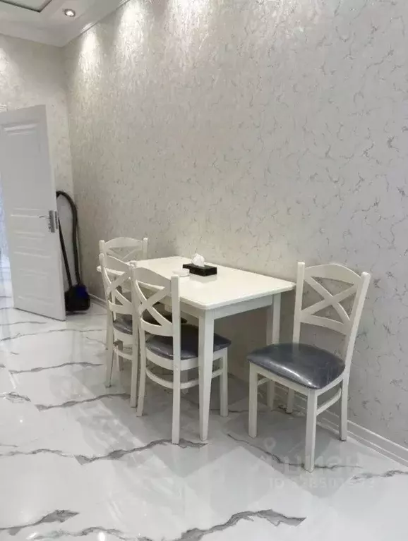 2-к кв. Краснодарский край, Сочи Центральный мкр, ул. Роз, 32 (48.0 м) - Фото 2