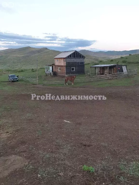 Участок в Республика Тыва, Улуг-Хемский кожуун, село Хайыракан (208 м) - Фото 0