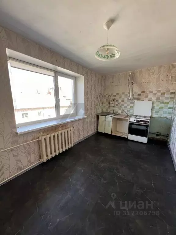 3-к кв. Калининградская область, Балтийск ул. Головко, 10 (75.9 м) - Фото 0