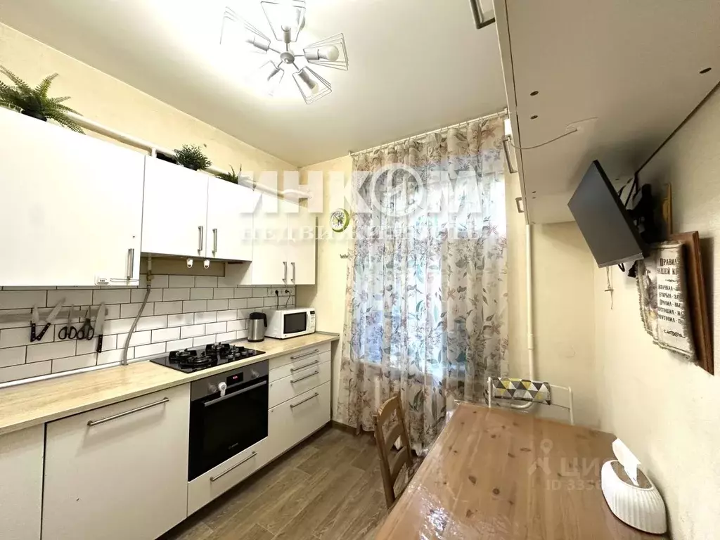 2-к кв. Москва ул. Ивана Бабушкина, 13К2 (64.9 м) - Фото 1