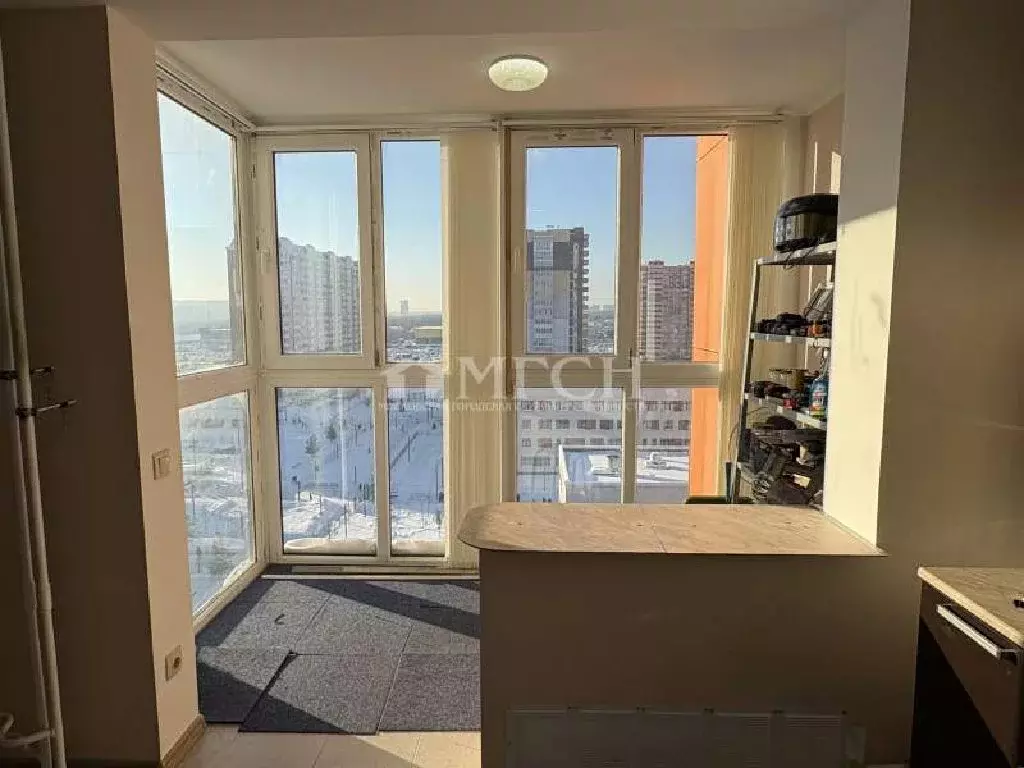 Продается 1-комнатная квартира - Фото 1