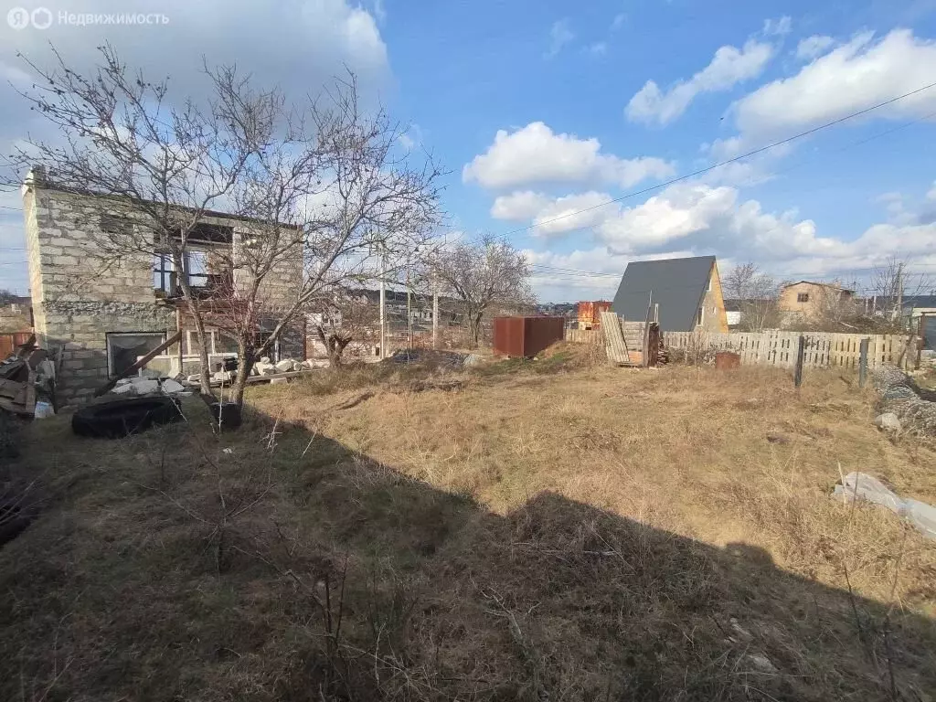 Участок в Севастополь, садоводческое товарищество Якорь (4 м) - Фото 1