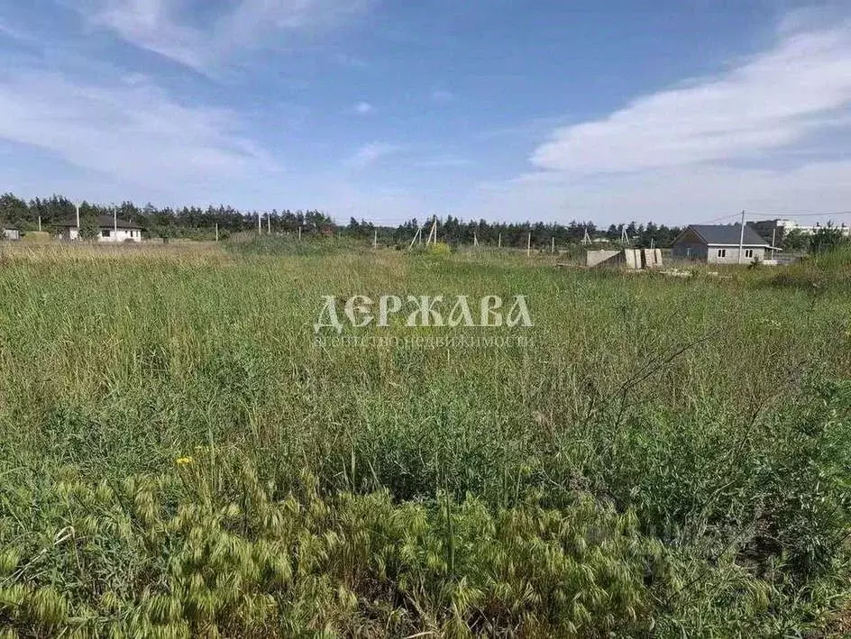 Участок в Белгородская область, Старый Оскол ул. Брусничная (15.0 ... - Фото 0