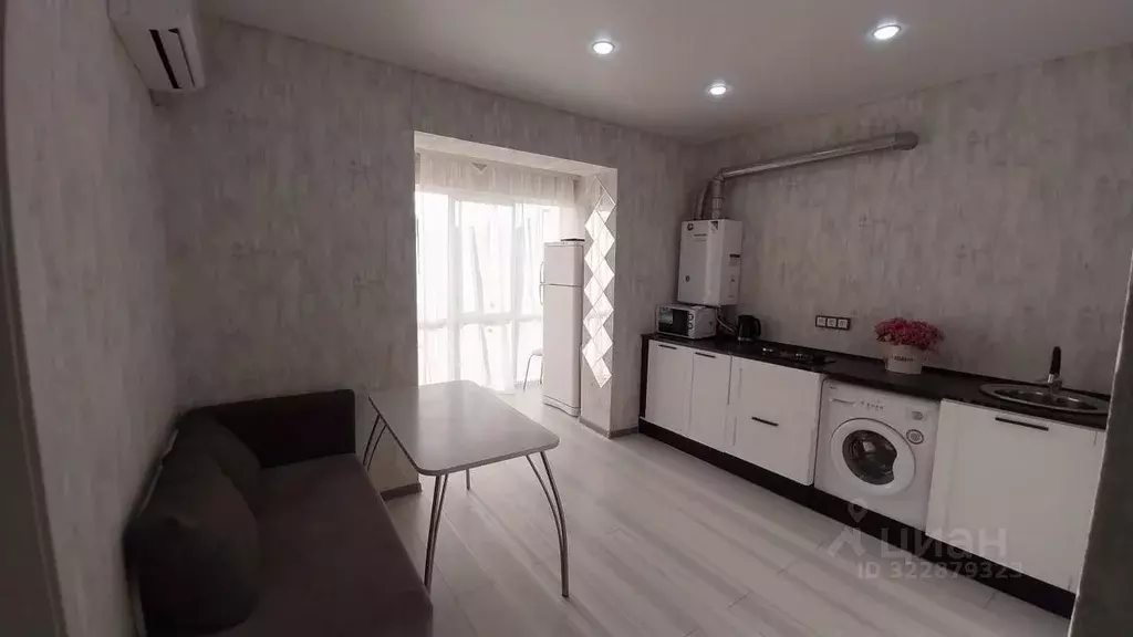 1-к кв. Оренбургская область, Оренбург ул. Озеленителей, 34 (35.0 м) - Фото 1