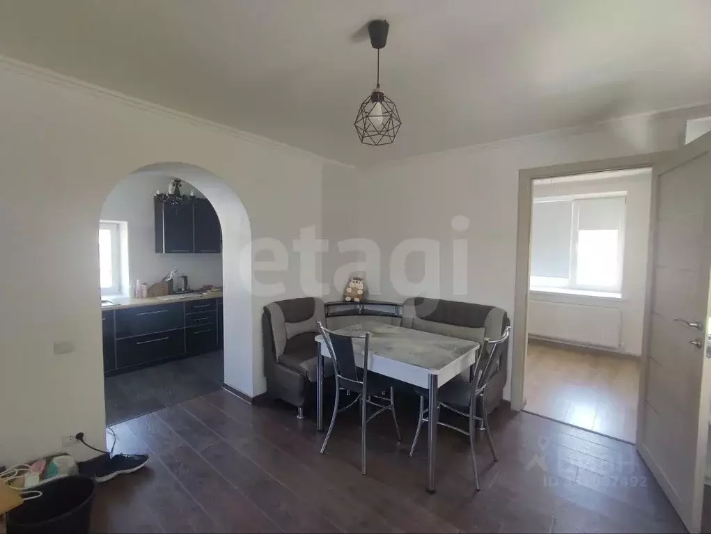 Дом в Крым, Симферополь ул. 27-я Коллективных Садов (140 м) - Фото 1