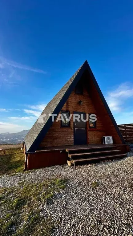 Дом в Крым, Алушта муниципальный округ, с. Лучистое ул. Табачная (35 ... - Фото 2