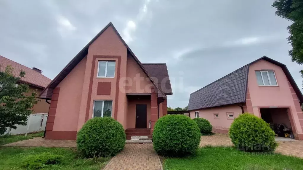 Дом в Белгородская область, Строитель Яковлевский городской округ, ул. ... - Фото 1