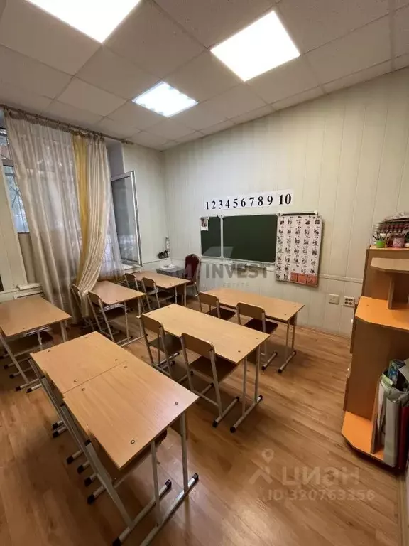 Помещение свободного назначения в Челябинская область, Челябинск ул. ... - Фото 2