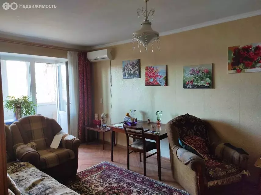 3-комнатная квартира: Таганрог, 10-й переулок, 114 (54.8 м) - Фото 1