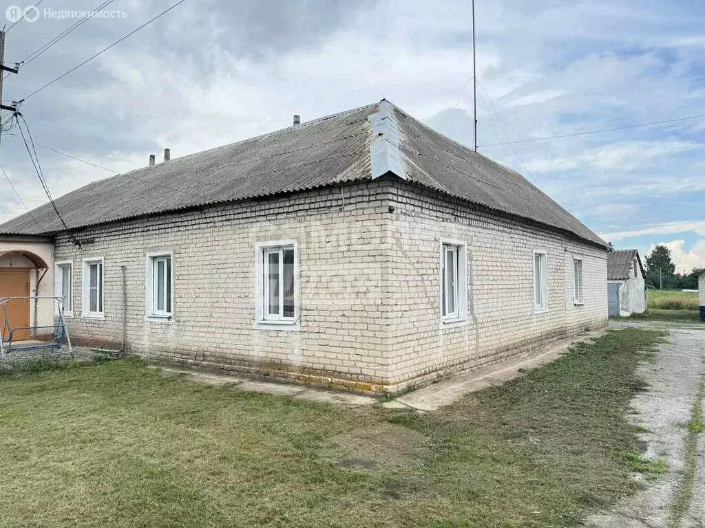 Дом в Ленино, Молодёжная улица, 40 (100 м) - Фото 0