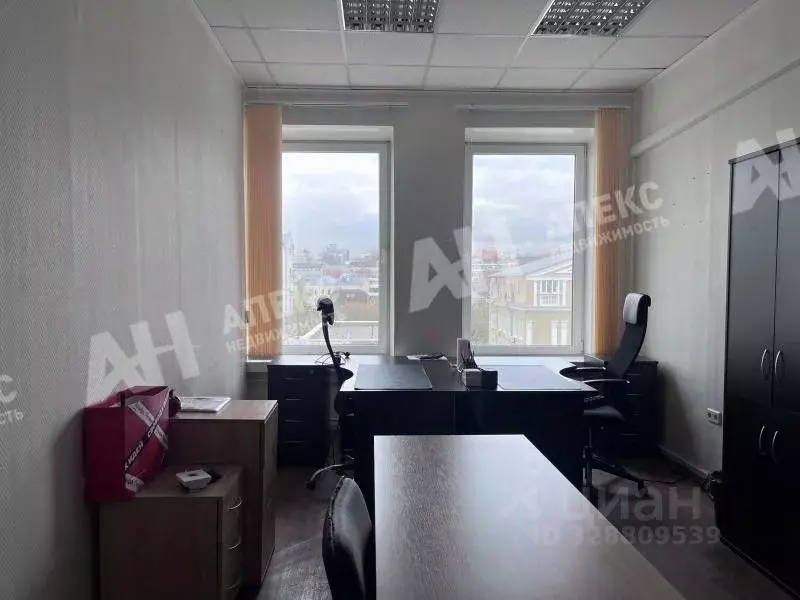 Офис в Москва ул. Земляной Вал, 64/17 (19 м) - Фото 1