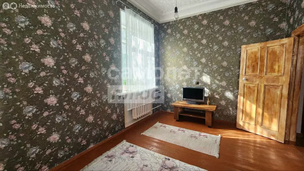 3-комнатная квартира: Смоленск, улица Фрунзе, 66 (65.1 м) - Фото 0