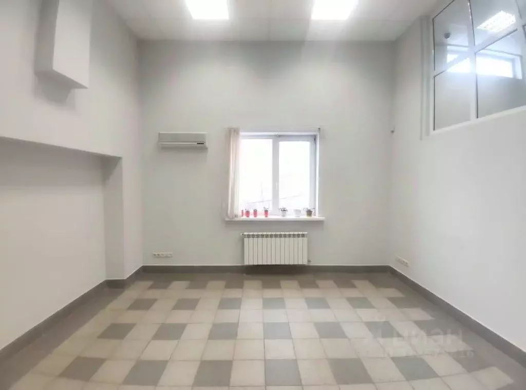 Офис в Самарская область, Самара ул. Лукачева, 10 (23 м) - Фото 1