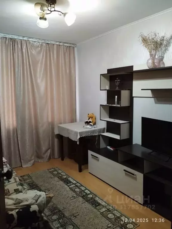 2-к кв. Воронежская область, Воронеж Брянская ул., 68 (40.0 м) - Фото 0