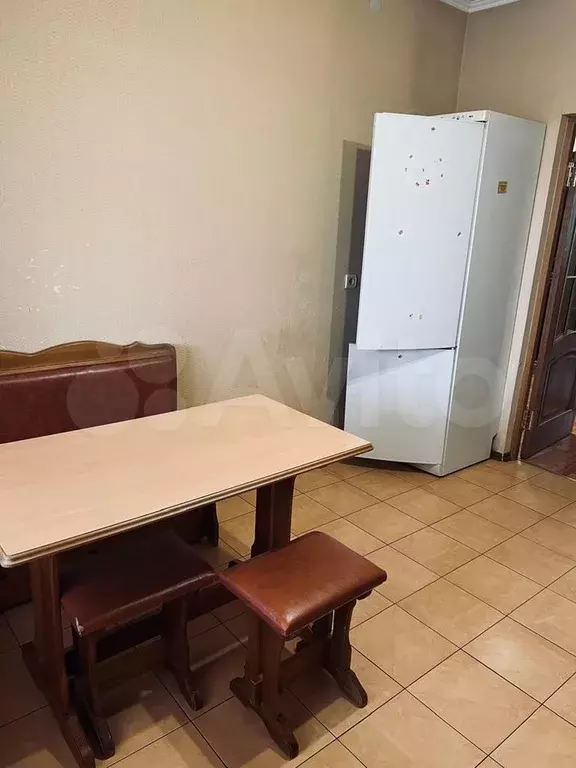 1-к. квартира, 39 м, 4/9 эт. - Фото 1