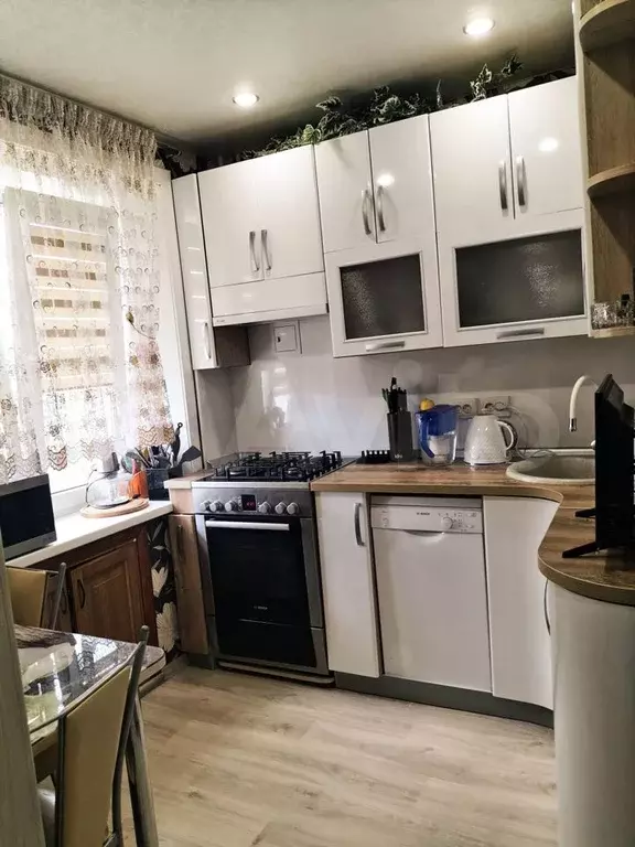 3-к. квартира, 61 м, 4/5 эт. - Фото 1