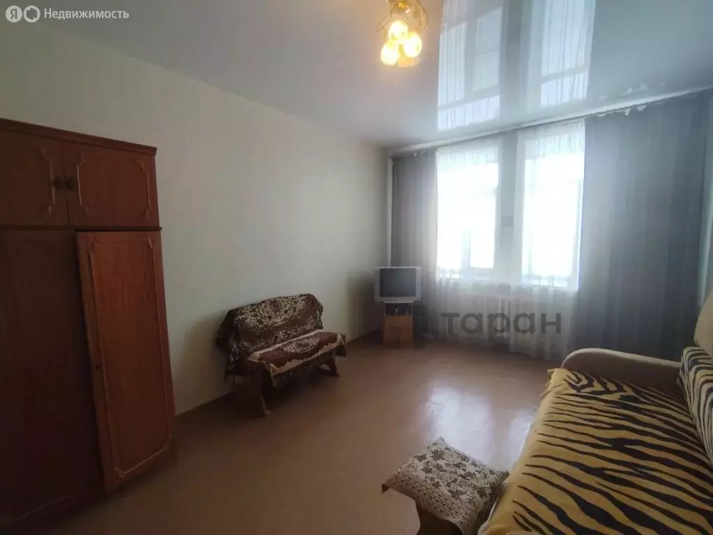 3-комнатная квартира: Южноуральск, улица Куйбышева, 10 (62.5 м) - Фото 2