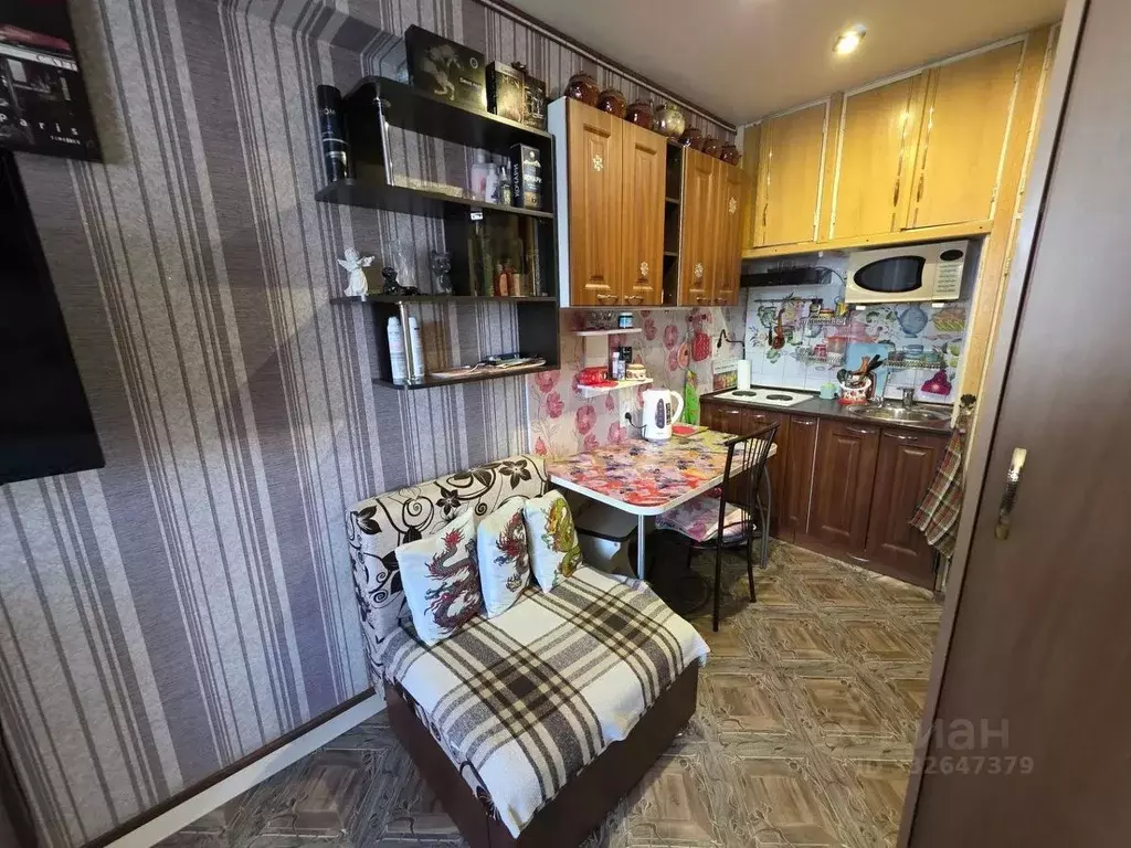 Комната Челябинская область, Челябинск Салютная ул., 23 (16.0 м) - Фото 2