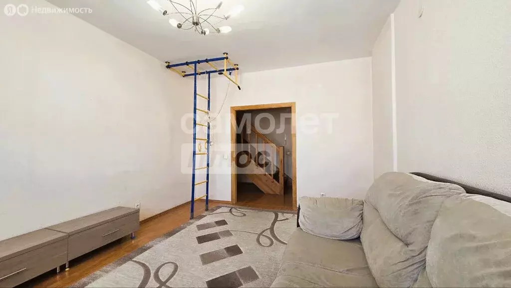 3-комнатная квартира: Ижевск, улица Василия Чугуевского, 9 (94 м) - Фото 2