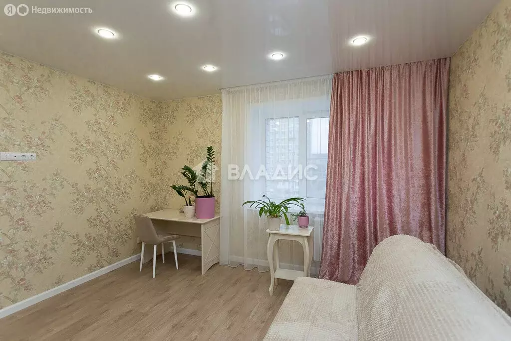 2-комнатная квартира: Владимир, Гвардейская улица, 13Б (64.4 м) - Фото 2