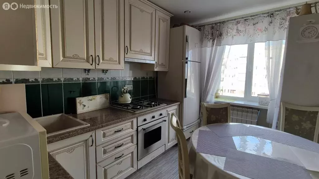 2-комнатная квартира: Волгоград, Рионская улица, 11 (48.6 м) - Фото 1