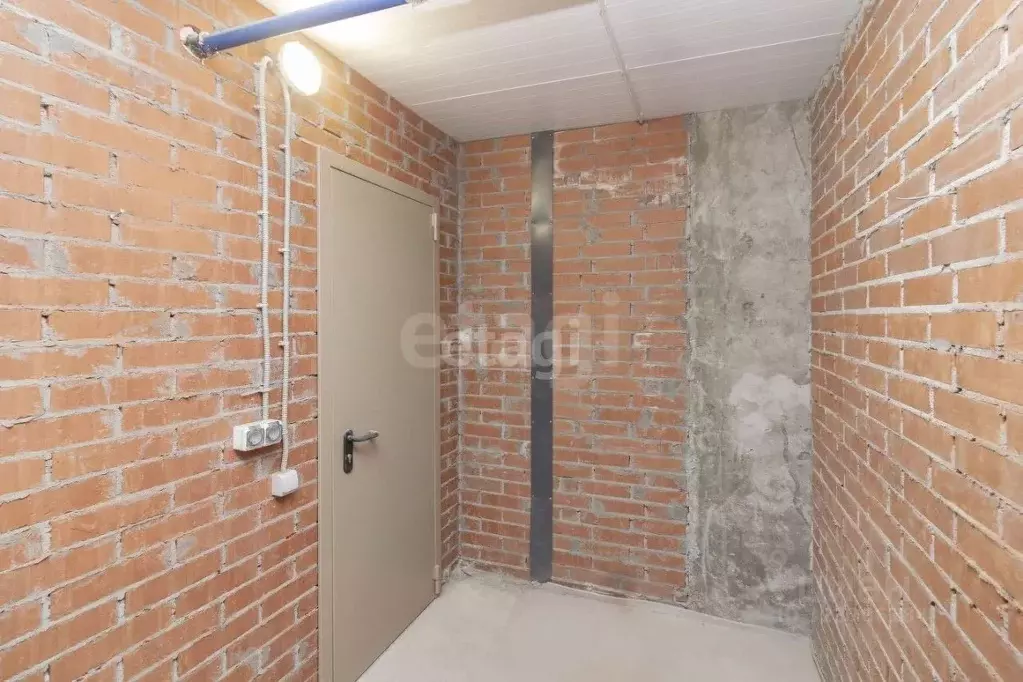 Склад в Тюменская область, Тюмень ул. Николая Машарова, 10 (2 м) - Фото 1