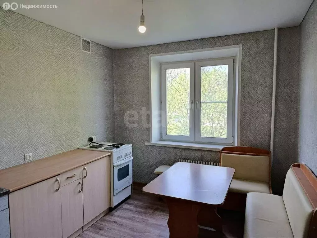 2-комнатная квартира: Черногорск, Советская улица, 30 (51.2 м) - Фото 1