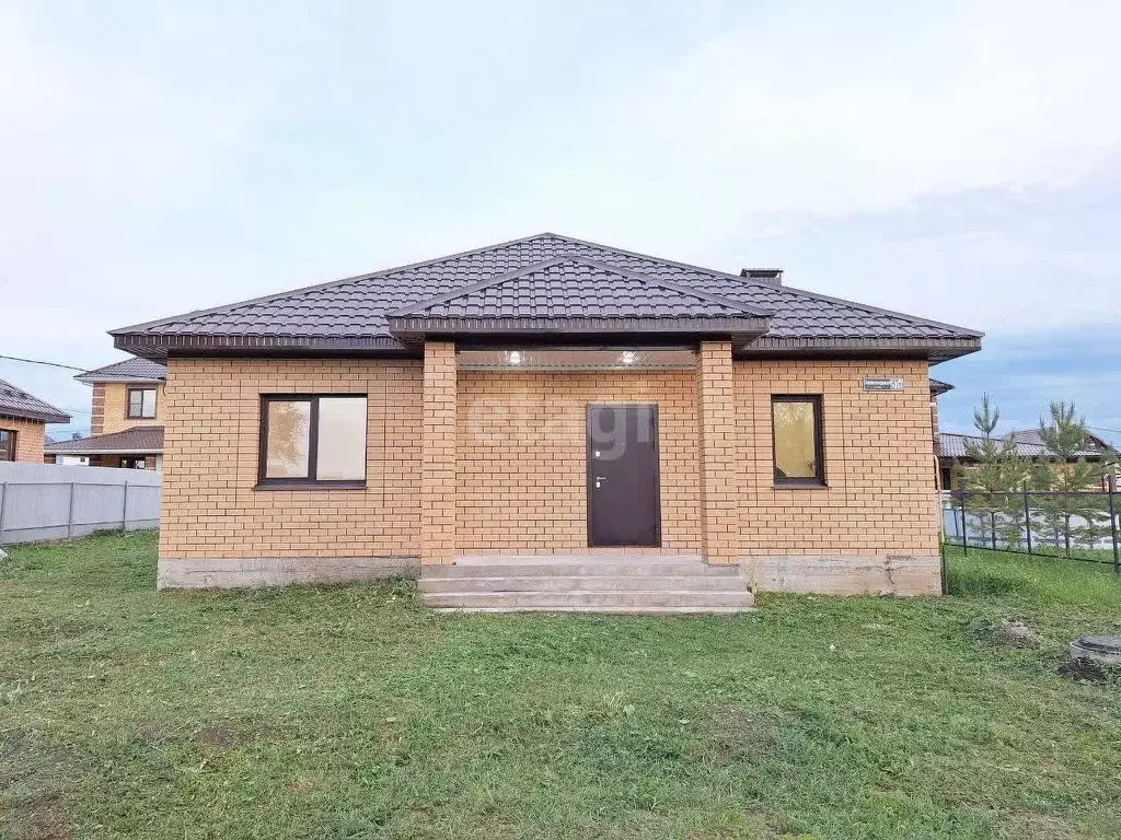 Дом в Башкортостан, Уфа городской округ, с. Нагаево ул. Заповедная, ... - Фото 1