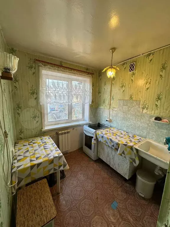 3-к. квартира, 60 м, 5/5 эт. - Фото 0