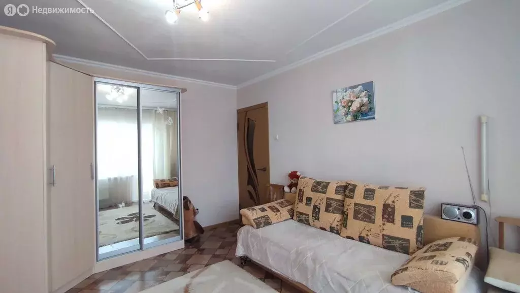 3-комнатная квартира: Саяногорск, микрорайон Ленинградский, 18Б (58.6 ... - Фото 1