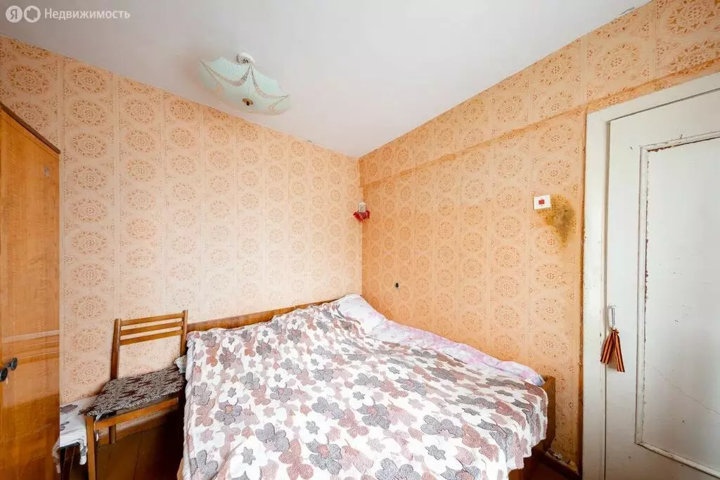 4-комнатная квартира: Брянск, улица Крахмалёва, 3 (57.1 м) - Фото 0