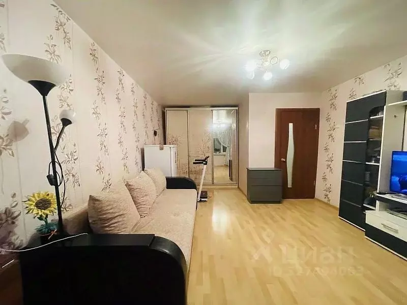 1-к кв. Самарская область, Тольятти ул. Толстого, 9 (37.0 м) - Фото 1