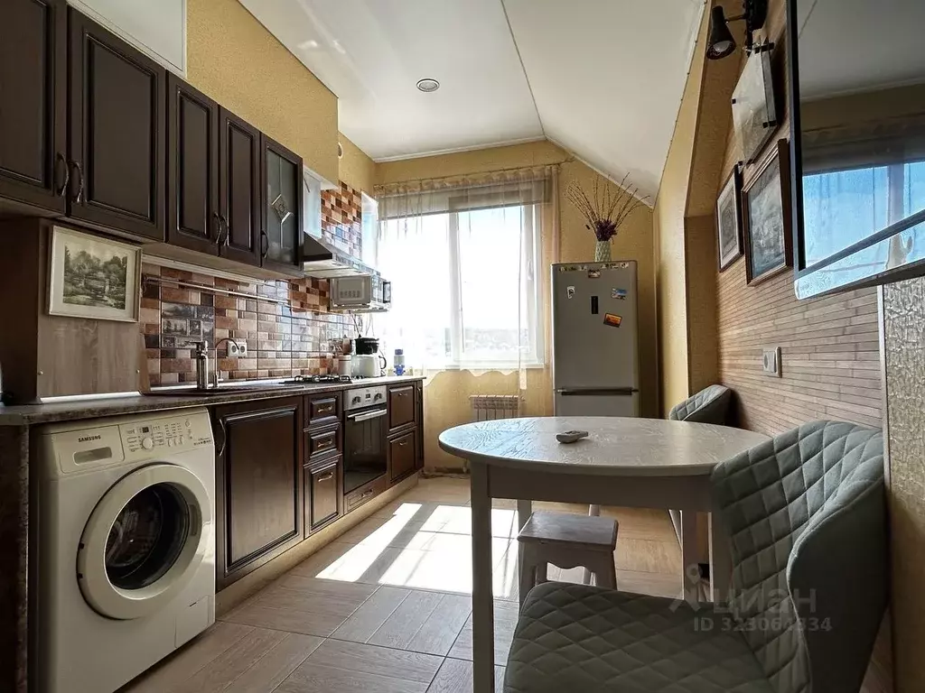 2-к кв. Краснодарский край, Геленджик ул. Островского, 67Д (54.0 м) - Фото 2