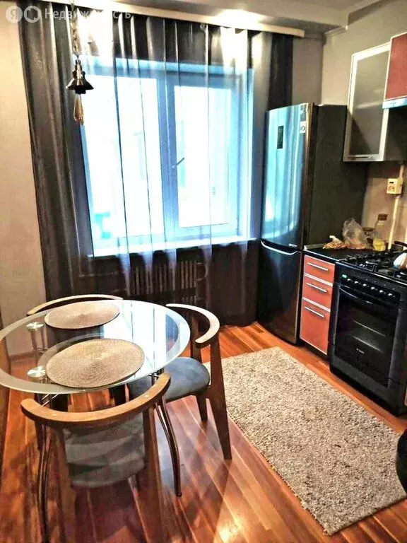 3-комнатная квартира: Омск, Заозёрная улица, 15/2 (64.3 м) - Фото 1