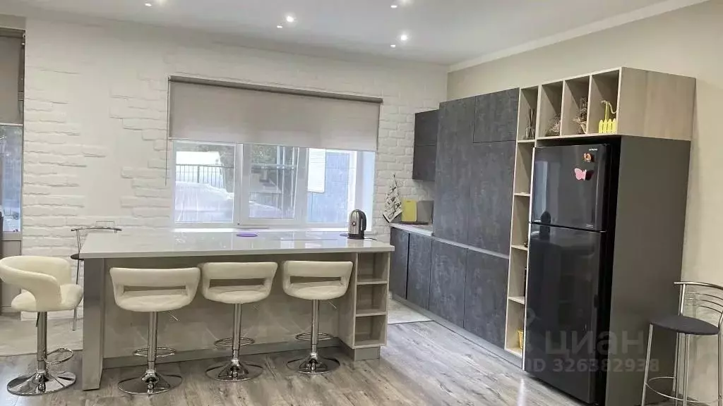 2-к кв. Ставропольский край, Пятигорск городской округ, пос. ... - Фото 1