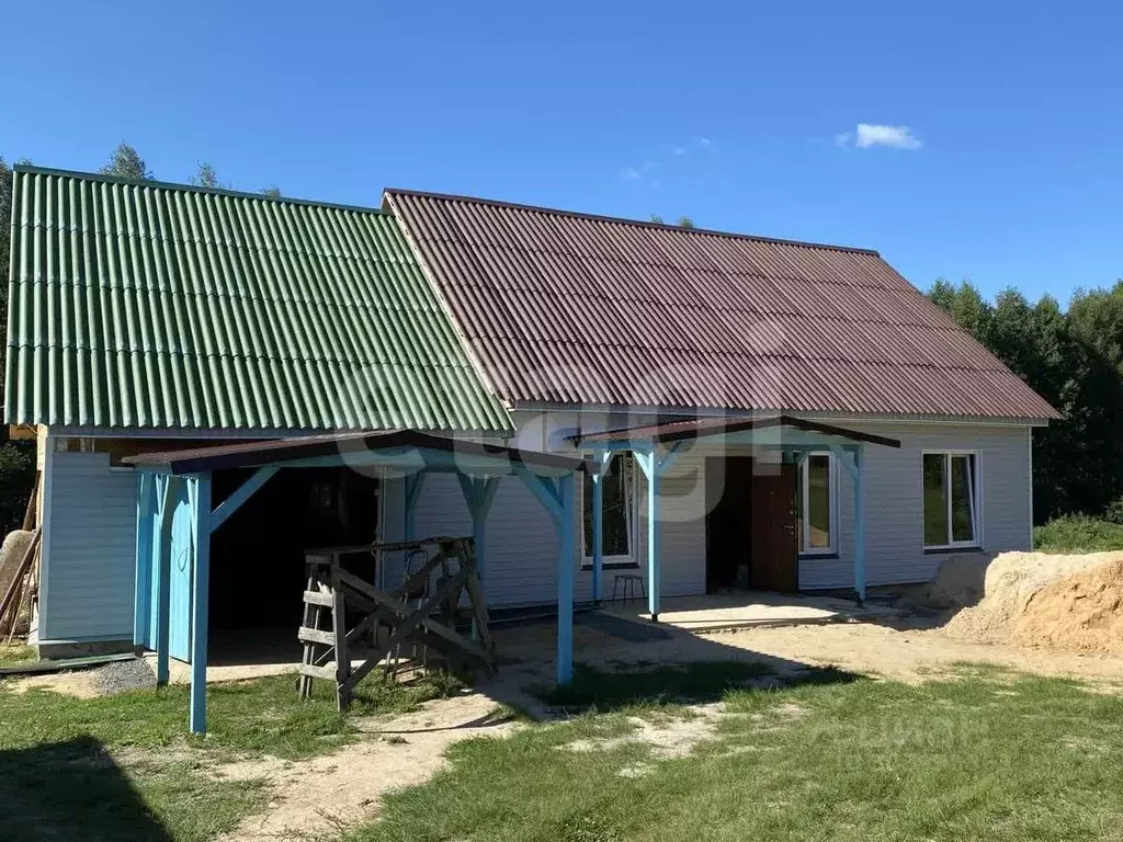 Дом в Брянская область, Дубровский район, Пеклинское с/пос, д. ... - Фото 0